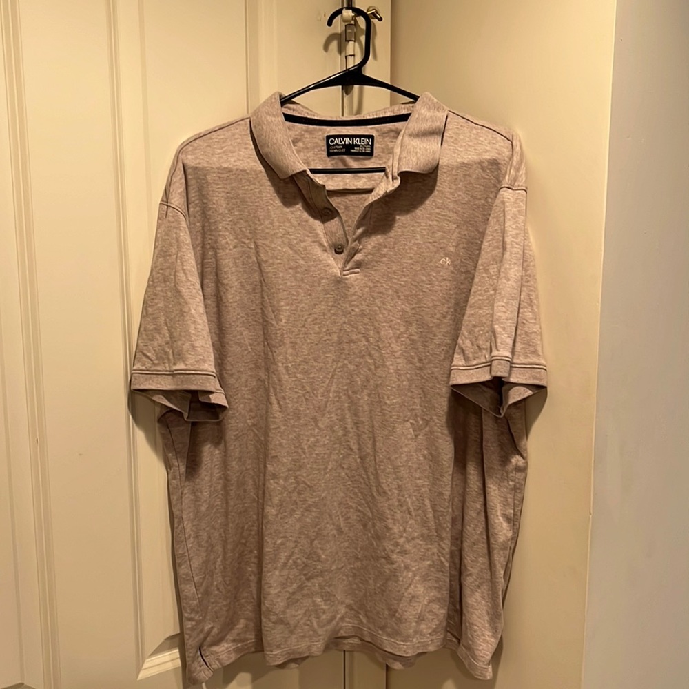 Mens Calvin Klein Polo. Size XXL